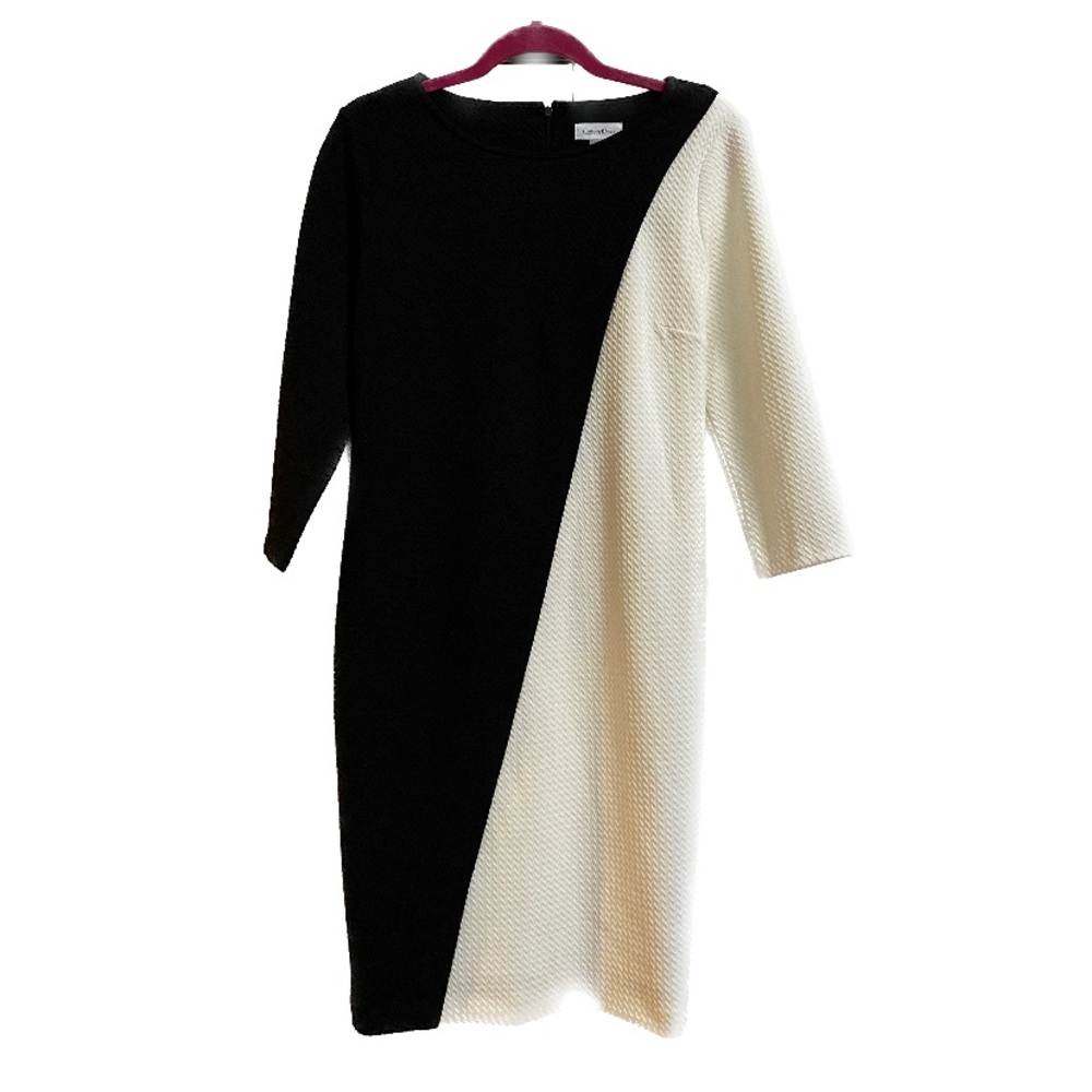Calvin Klein size 12 sophisticated / skinny you black & white cocktail dress.